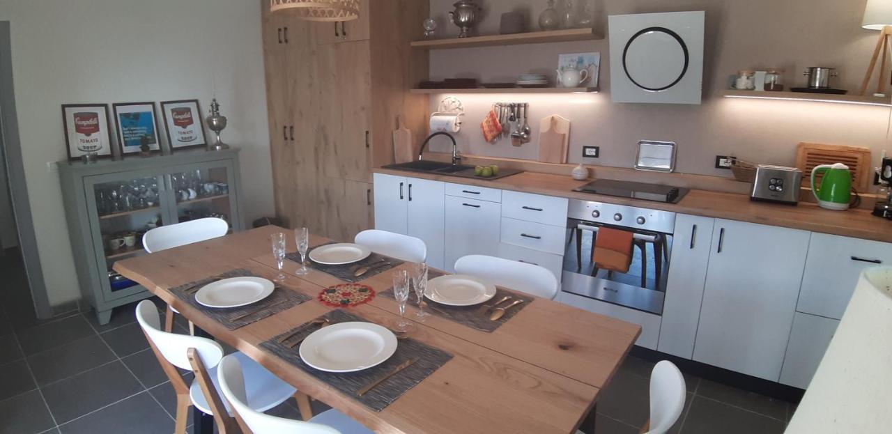 Les Villas De Qeparo Exteriör bild