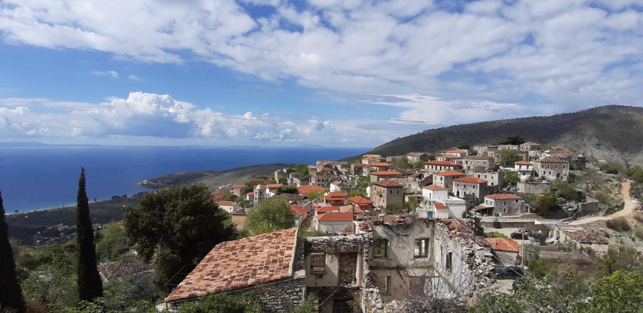 Les Villas De Qeparo Exteriör bild