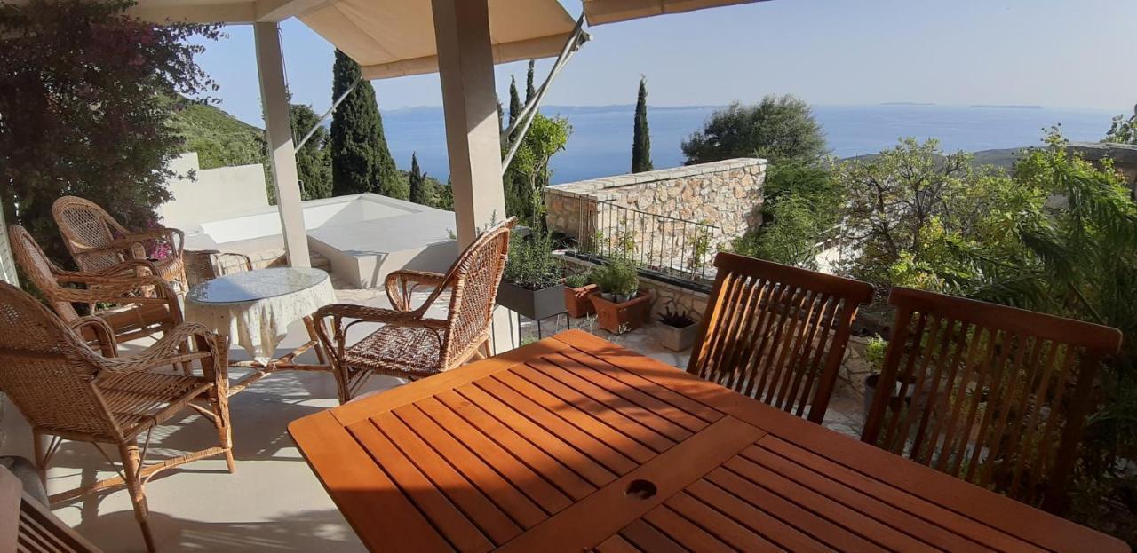 Les Villas De Qeparo Exteriör bild