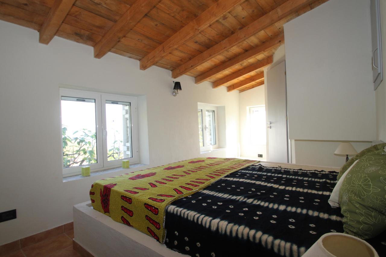 Les Villas De Qeparo Exteriör bild